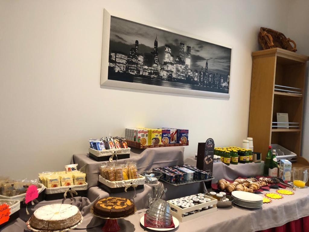 Family Center Hotel اتينا لوكانا المظهر الخارجي الصورة