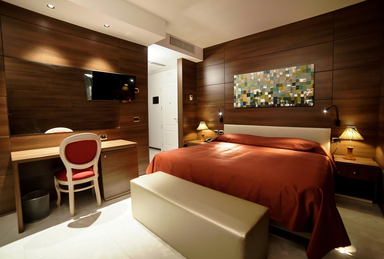 Family Center Hotel اتينا لوكانا المظهر الخارجي الصورة